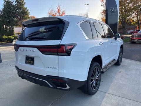 2025 Lexus LX 700h F SPORT Handling