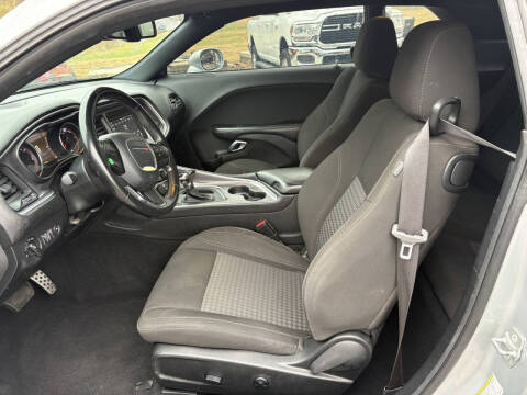 2020 Dodge Challenger SXT