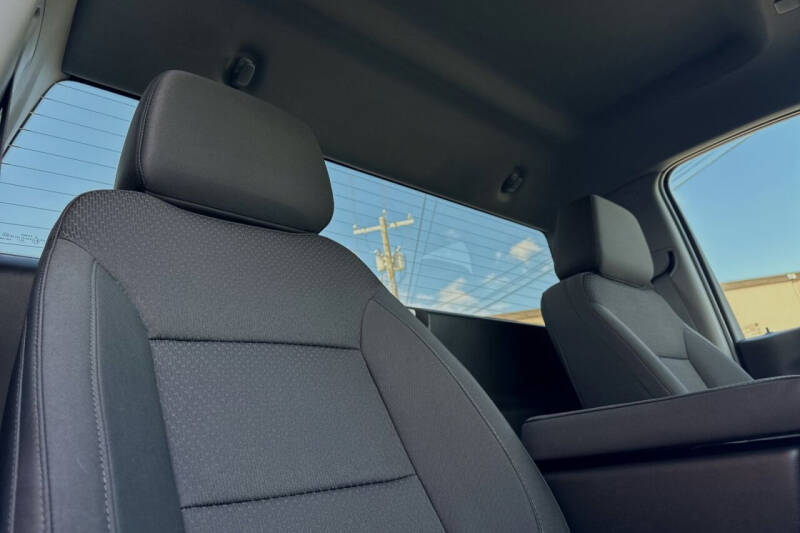 2024 GMC Sierra 2500HD Pro