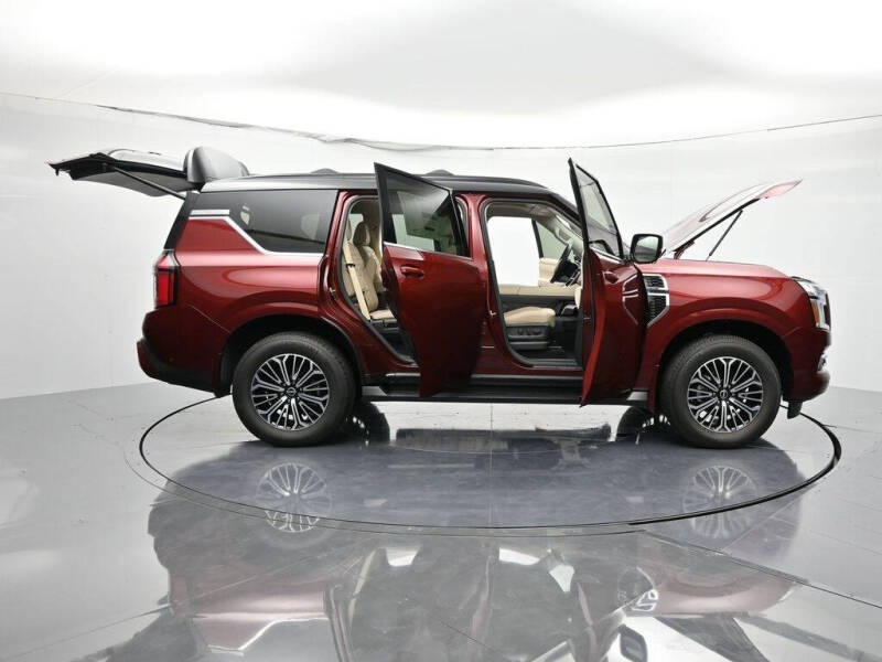 2025 Nissan Armada Platinum