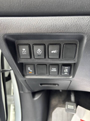 2019 Nissan Pathfinder SL