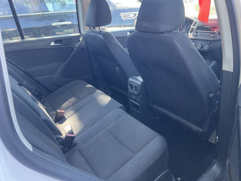 2013 Volkswagen Tiguan SE