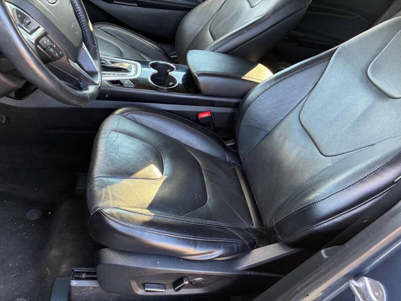 2018 Ford Edge Titanium