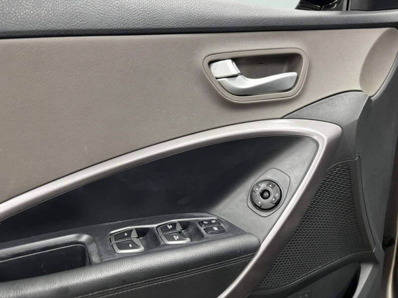 2015 Hyundai Santa Fe Sport 2.4L