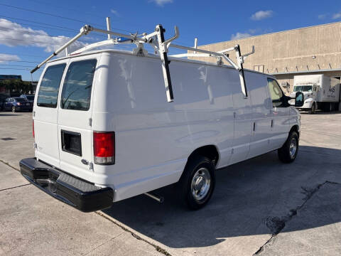 2014 Ford E-Series E-250