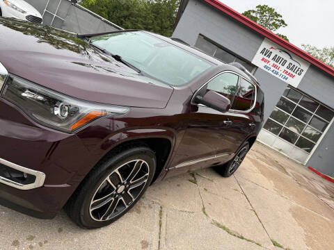 2017 GMC Acadia Denali