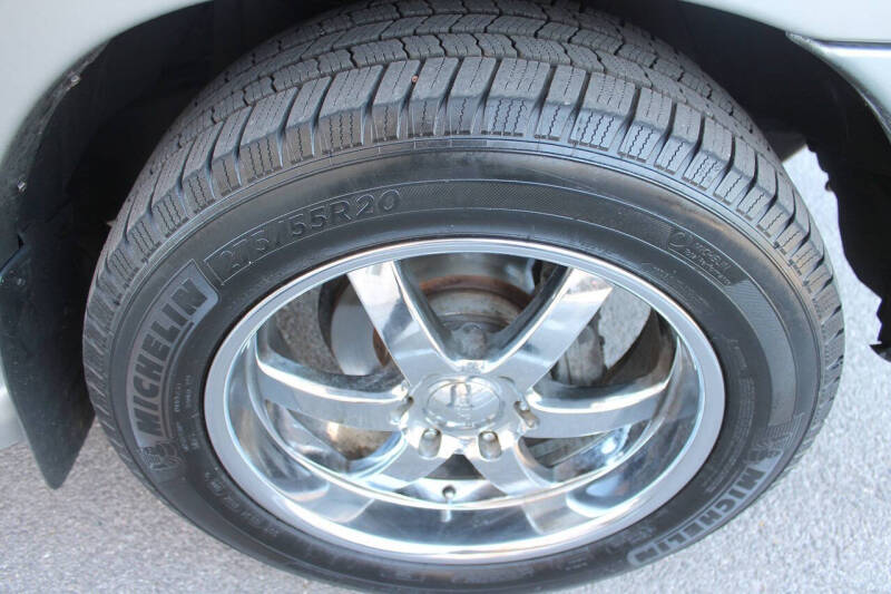 2003 Toyota Sequoia Limited