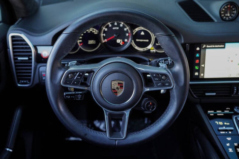 2022 Porsche Cayenne GTS