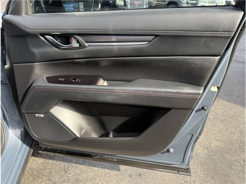 2021 Mazda CX-5 Carbon Edition