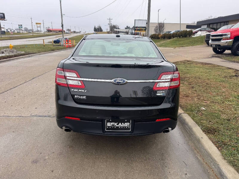 2015 Ford Taurus SEL