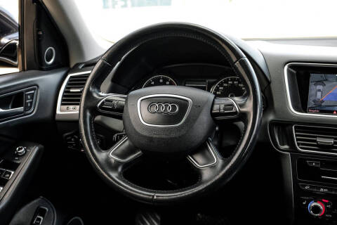 2015 Audi Q5 2.0T quattro Premium Plus