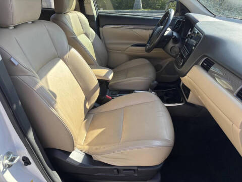 2019 Mitsubishi Outlander