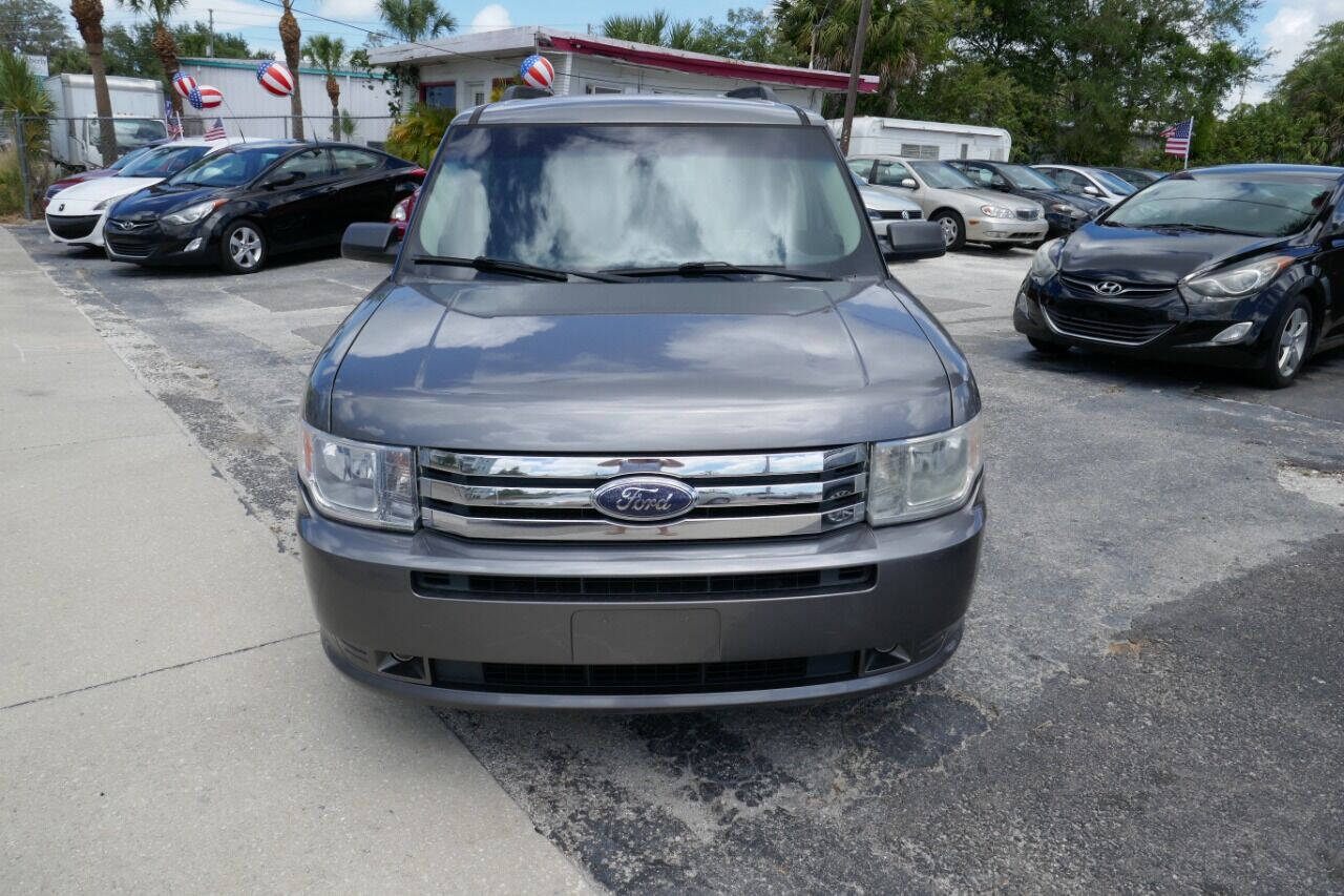 2009 FORD Flex SE Crossover 4dr For Sale in Oakfield NY by Crazy Cheap