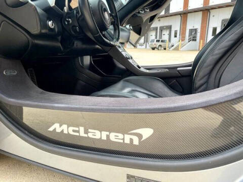 2012 McLaren MP4-12C