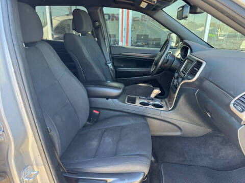 2016 Jeep Grand Cherokee Laredo