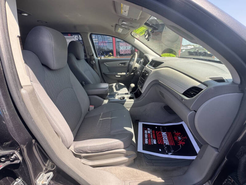 2013 Chevrolet Traverse LS