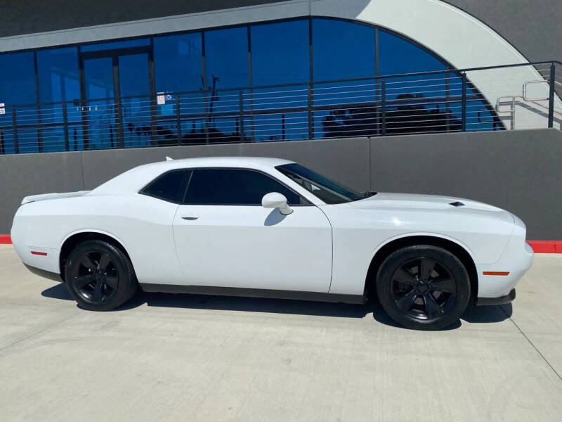 2020 Dodge Challenger SXT