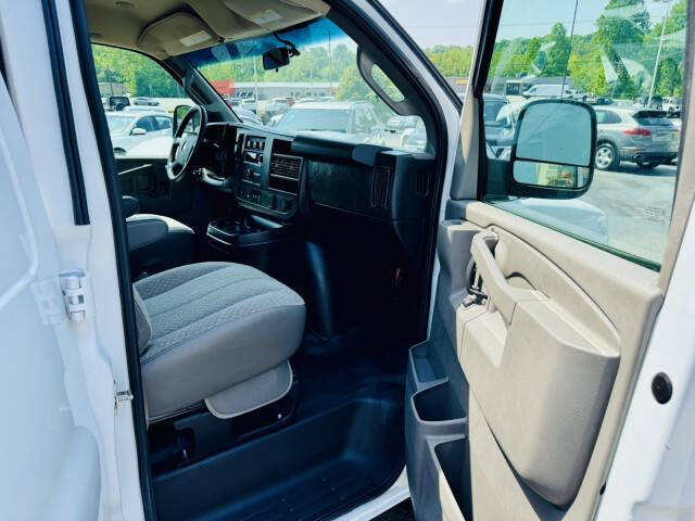 2020 Chevrolet Express 2500