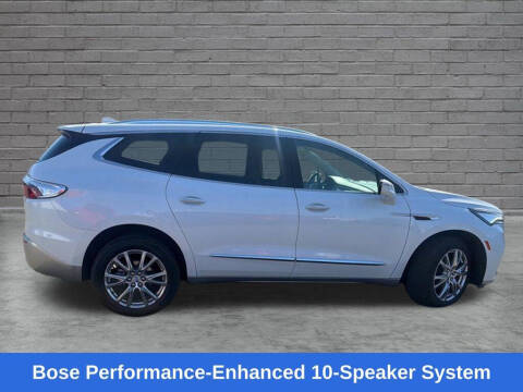 2023 Buick Enclave Premium