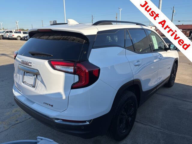 2024 GMC Terrain AT4