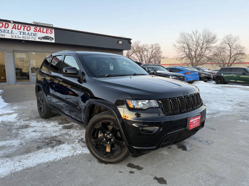 2018 Jeep Grand Cherokee for sale at GREENWOOD AUTO LLC in Lincoln NE