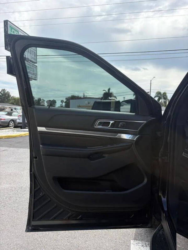 2016 Ford Explorer Sport
