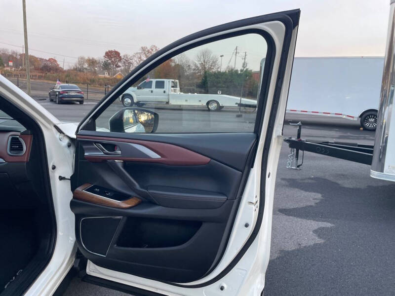 2017 Mazda CX-9 Signature