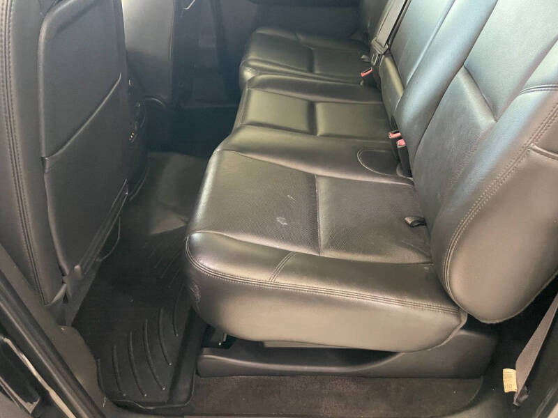 2011 Chevrolet Avalanche LTZ