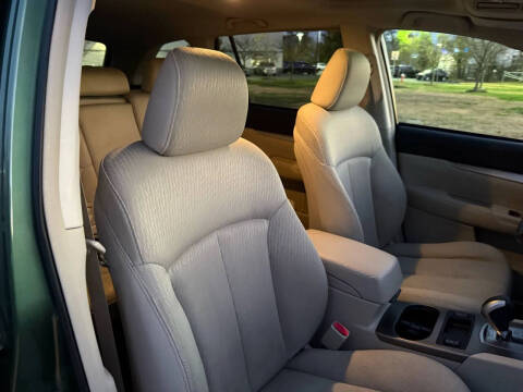 2010 Subaru Outback 2.5i Premium