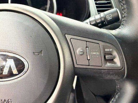 2013 Kia Soul +