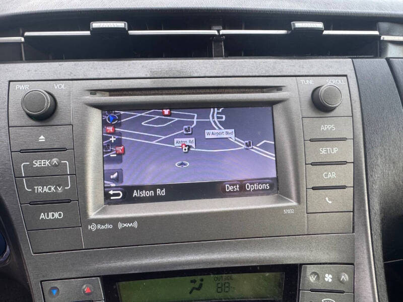 2015 Toyota Prius Three