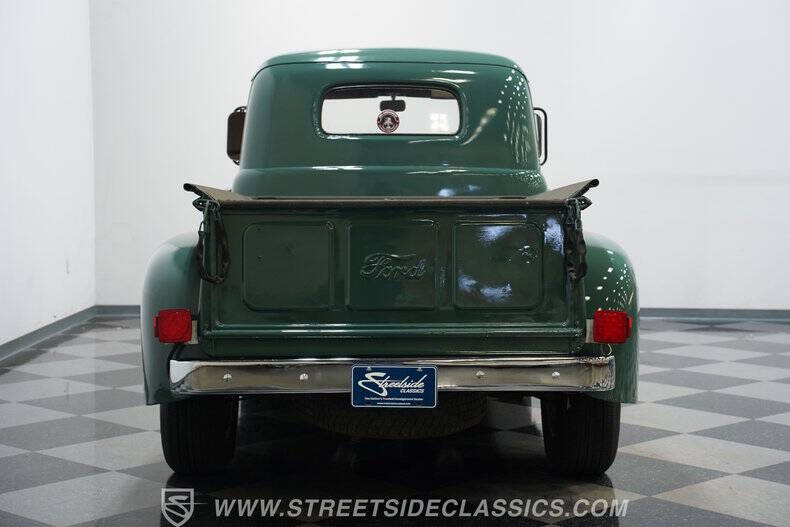 1949 Ford F-100