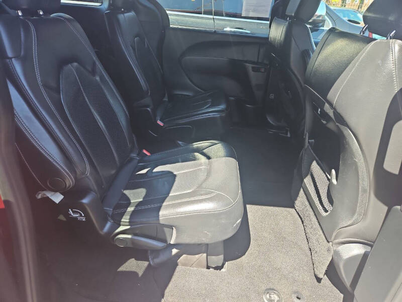 2018 Chrysler Pacifica Touring L