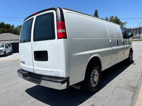 2013 Chevrolet Express 2500