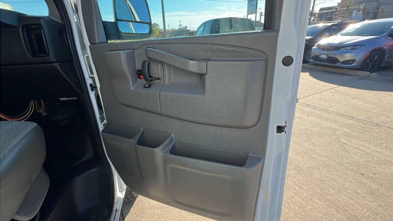 2017 Chevrolet Express 3500