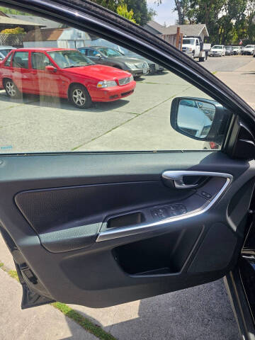 2011 Volvo XC60 3.2