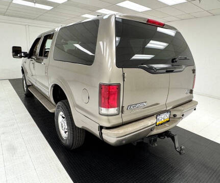 2004 Ford Excursion Limited