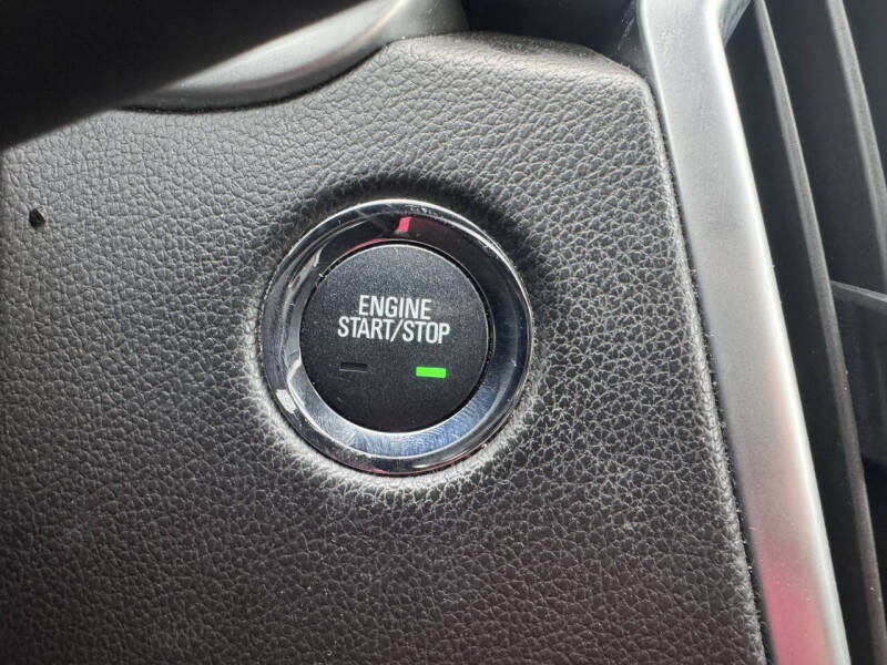 2016 Cadillac SRX Performance Collection