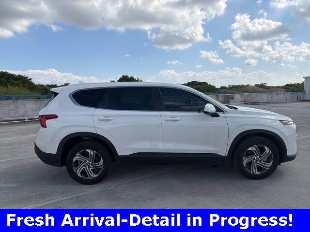 2023 Hyundai Santa Fe SE