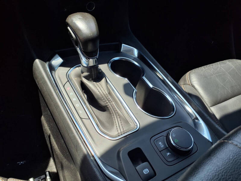 2021 Chevrolet Traverse LT Leather