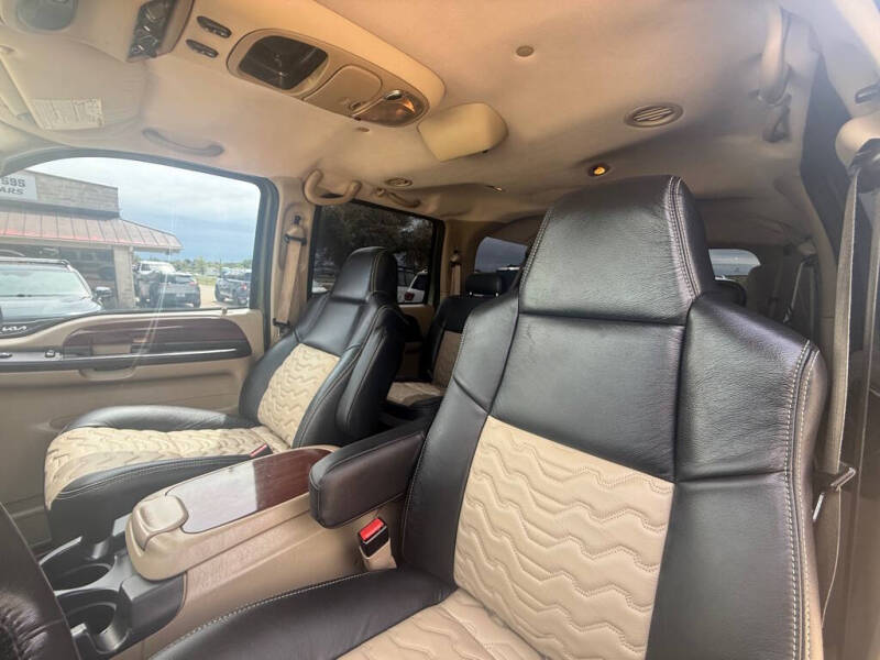 2005 Ford Excursion Eddie Bauer