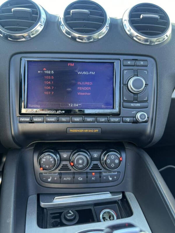 2010 Audi TTS 2.0T quattro Prestige