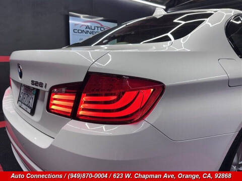 2012 BMW 5 Series 528i