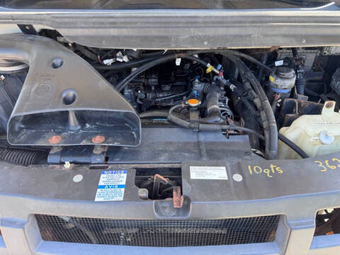 2014 Isuzu UTILIMASTER VAN