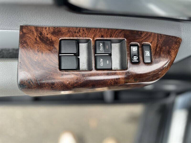 2010 Toyota Sequoia Limited