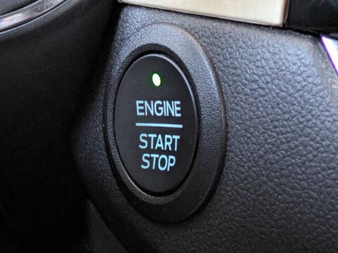 2022 Ford Escape Hybrid Titanium