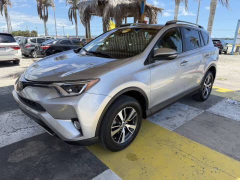 2017 Toyota RAV4 XLE