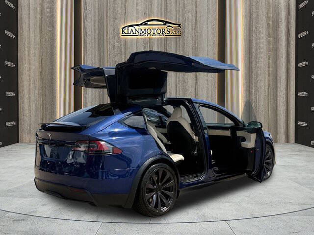 2022 Tesla Model X Plaid