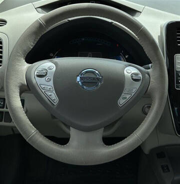 2013 Nissan LEAF SV