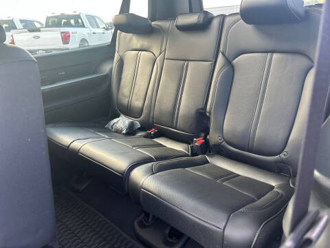 2024 Jeep Wagoneer L Series III